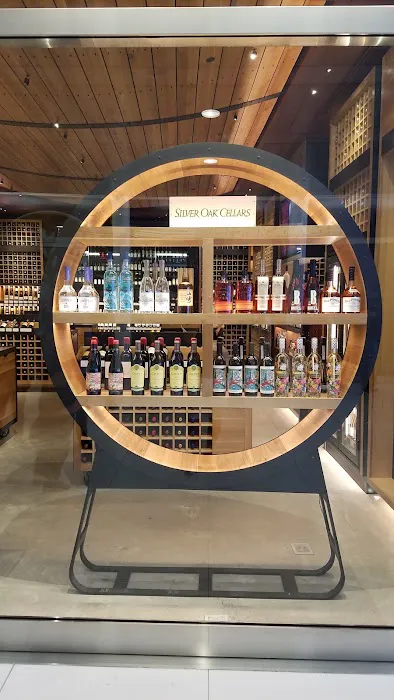 Pure Liquid Wine & Spirits 3