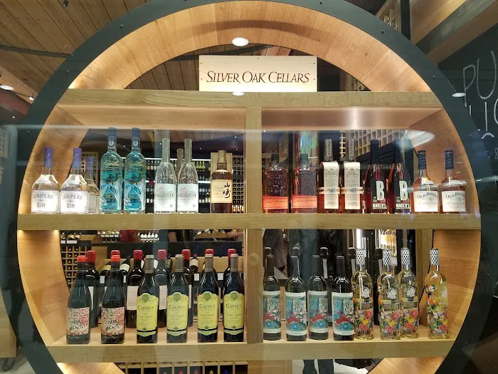 Pure Liquid Wine & Spirits 4