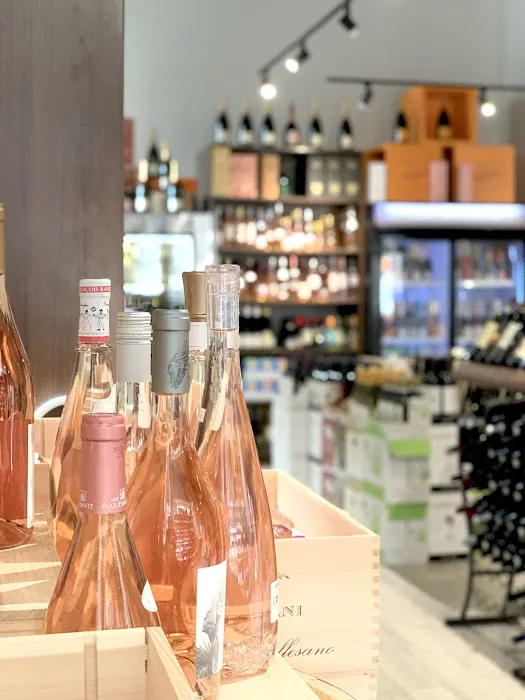 Tribeca Wines & Spirits 0