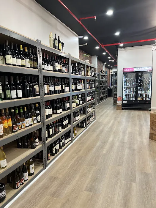 LES Wine & Spirits 3