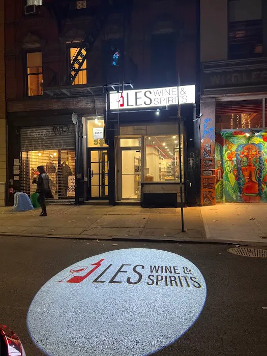 LES Wine & Spirits 2