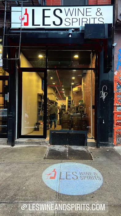 LES Wine & Spirits 8