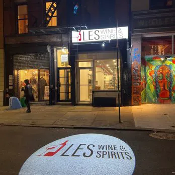 LES Wine & Spirits 6