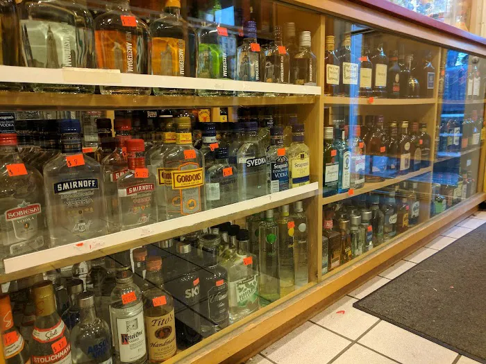 Liquors on Allen 4