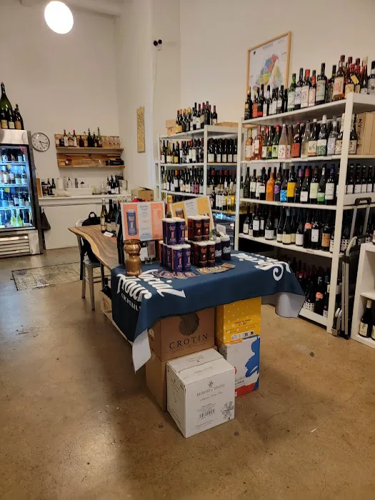 VinVero Wines & Spirits 3