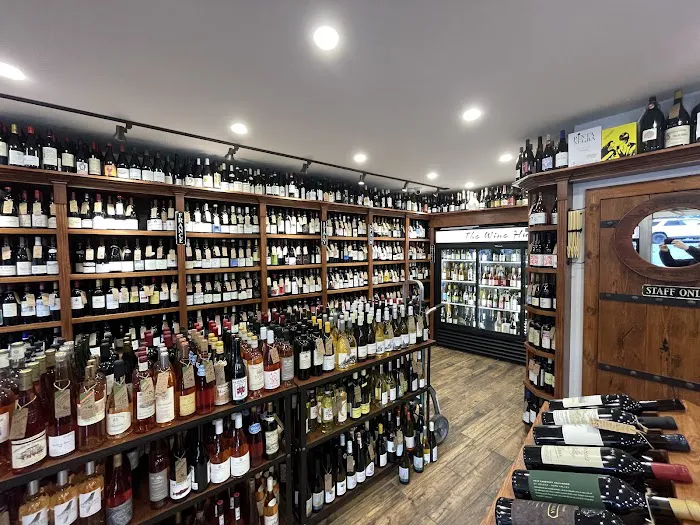 The Wine Hut 0