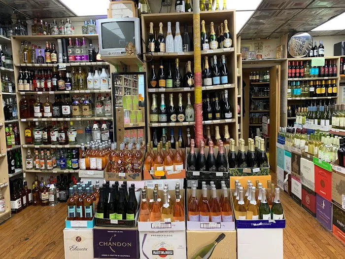 Thompson Wine & Spirits 5