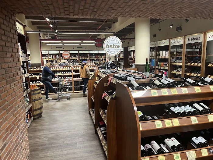 Astor Wines & Spirits 5