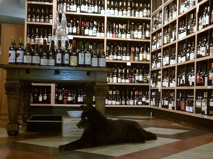 Waverly Wines & Spirits 7