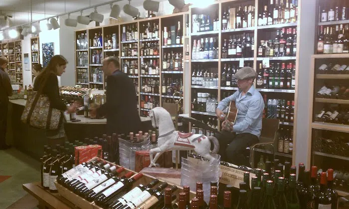 Waverly Wines & Spirits 3