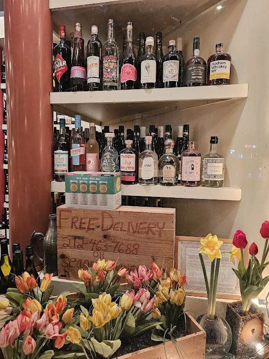 Sea Grape Wine Shop 6