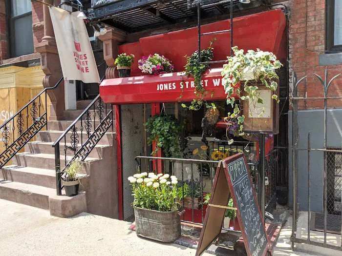 Jones Street Wine 0