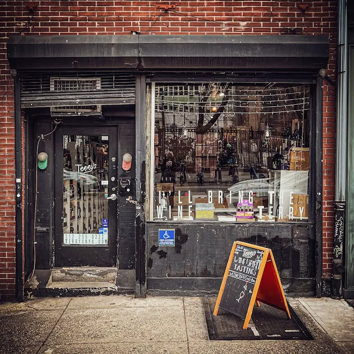 Terry's West Village Wines & Spirits 6