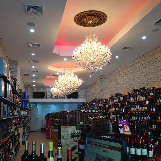 G & I Wine & Spirits 9