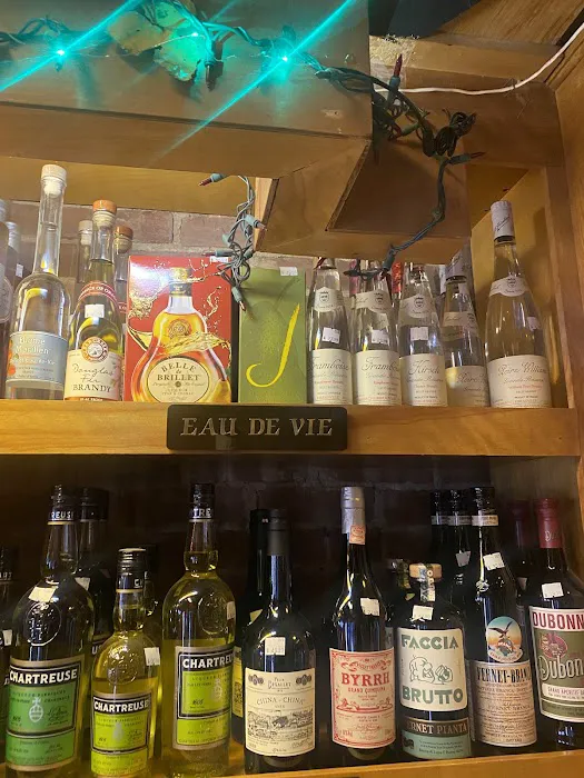 Manley's Wines & Spirits 6