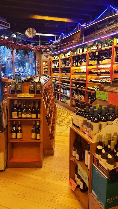 Manley's Wines & Spirits 8