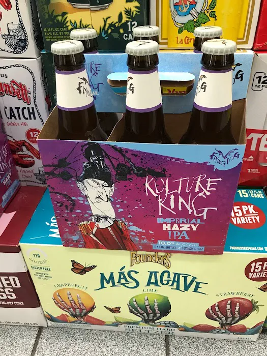 VILLAGE Craft Beer & Smoke 7
