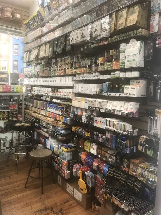 VILLAGE Craft Beer & Smoke 5