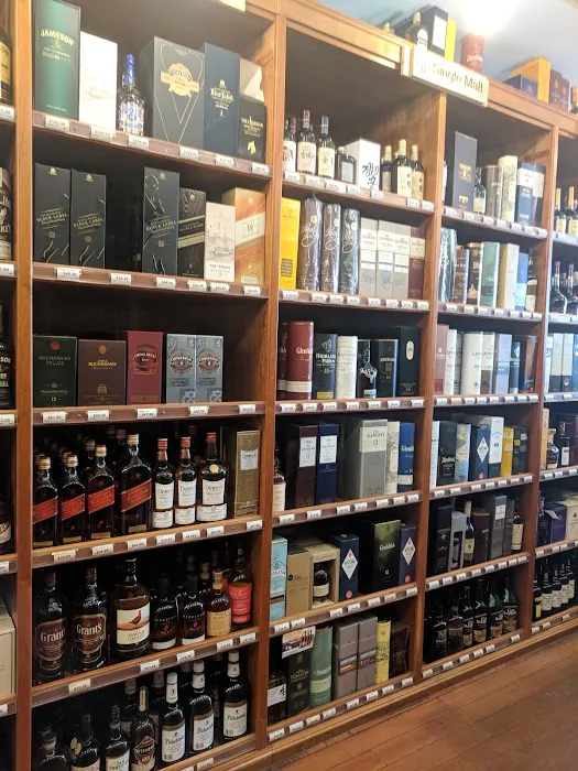 Crossroads Wine & Spirits 6