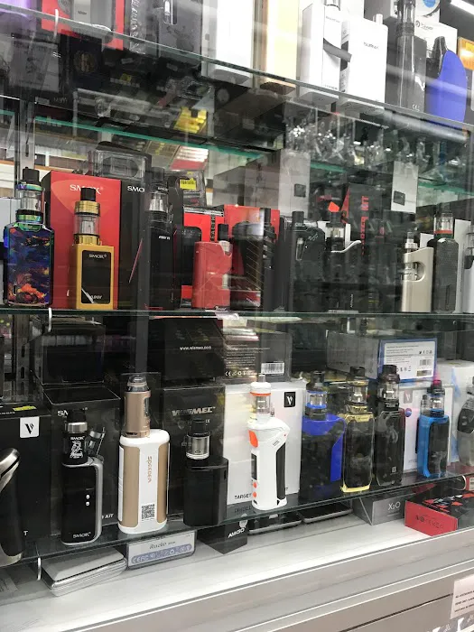 Zee Smoke & Convenience inc 2