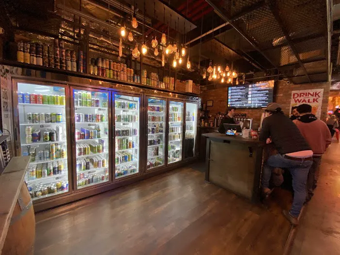 Craft+Carry at DeKalb Market Hall 2