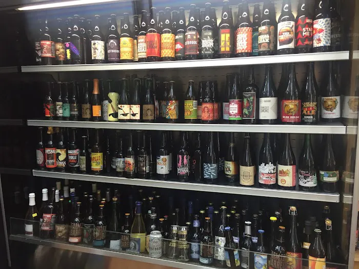 Om Organic - Best Beer Selection in Brooklyn nyc 5