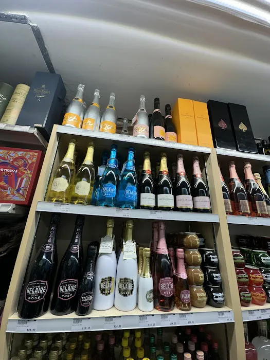 Klevor Liquor 0