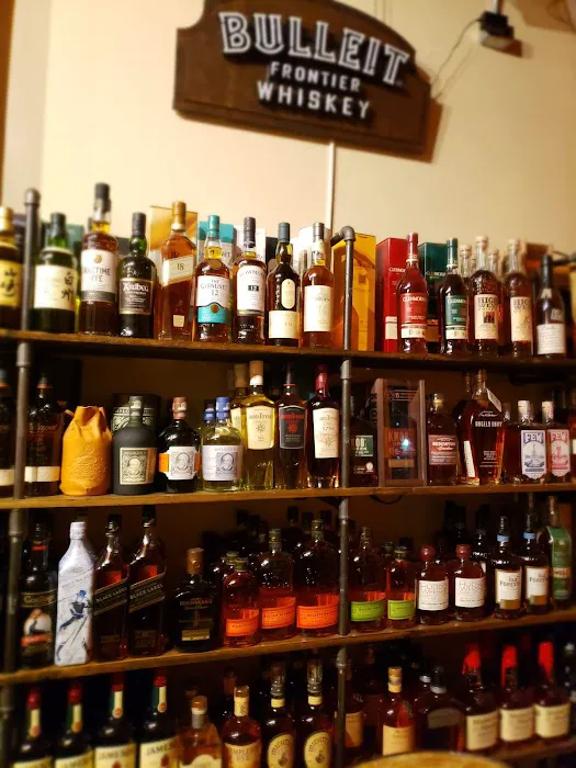 Vino Bueno & Liqueur 4