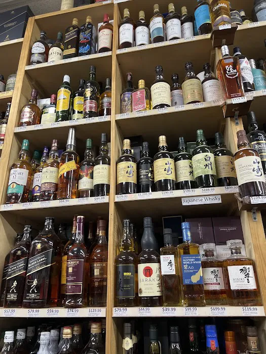 Bee Liquors 8