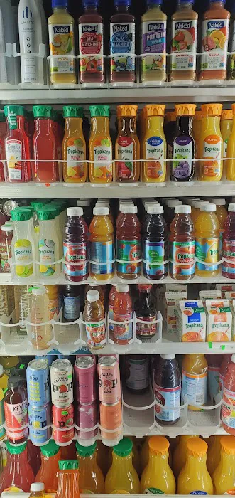 Ave A Deli 4