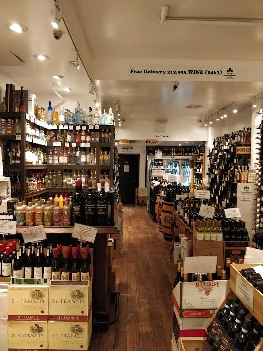Rouge & Blanc Wine and liquors 1