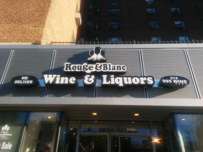 Rouge & Blanc Wine and liquors 8