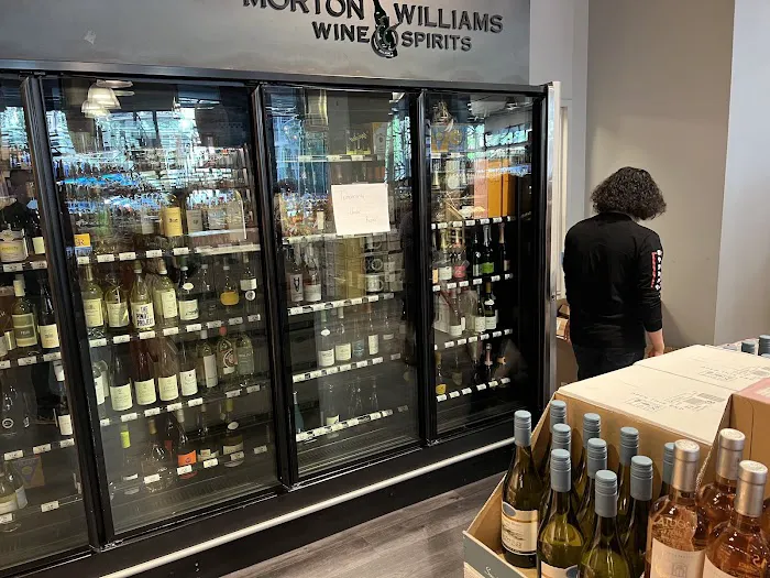 Morton Williams Wines and Spirits 8