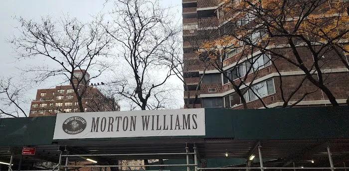 Morton Williams Wines and Spirits 6