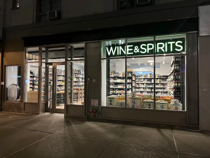 Landmark Wine & Spirits + Minoru's Sake Shop 7