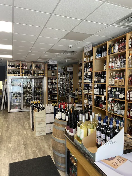 Garry's Wine & Liquor 3