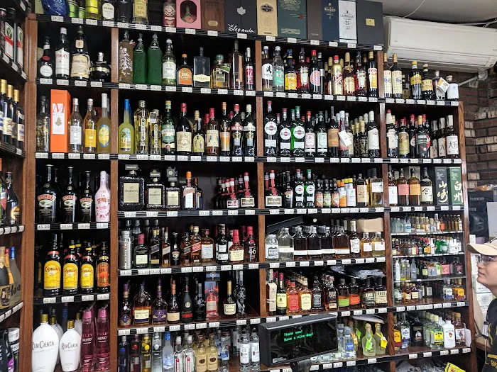 W & J Wines & Spirits 8