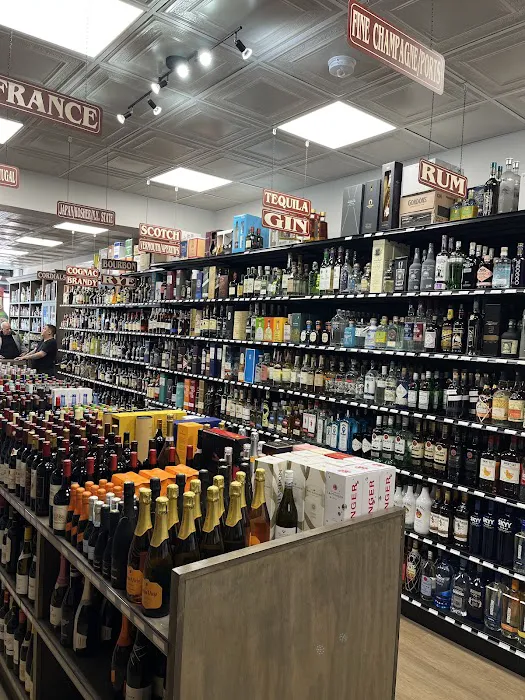 Prime Time Liquors 3