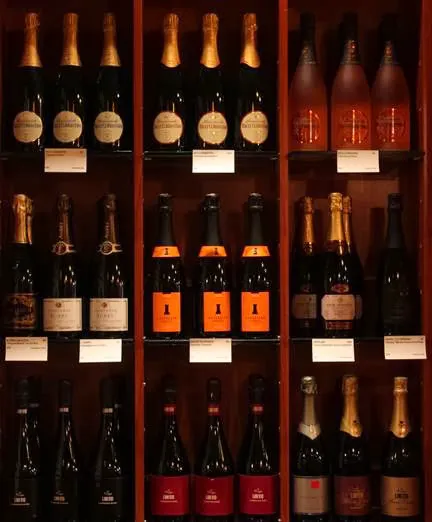 Vino Fine Wine & Spirits 5