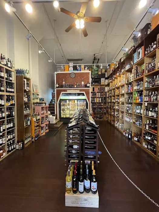 34th Street Wine and Spirits 2