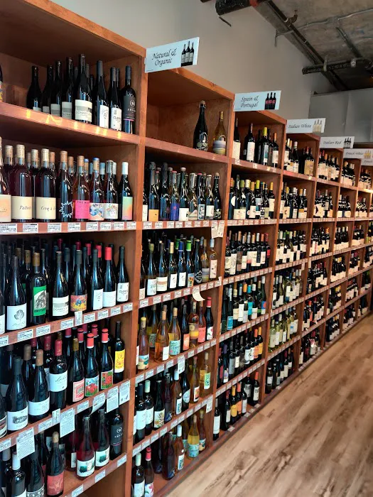 Kent Wines & Liquors 8
