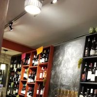 Leslie's Classic Wines