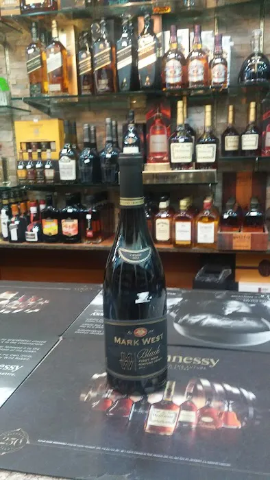 4Th Ave Finest Wine & Liquor 3