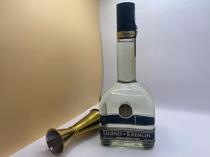 AKC Wine & Liquor 0