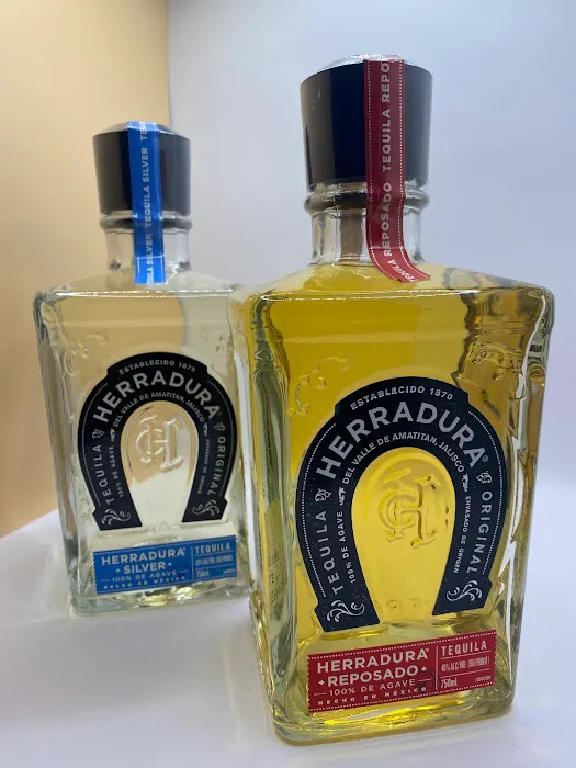 AKC Wine & Liquor 7