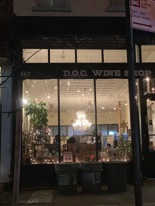 D.O.C. Wine Shop 4