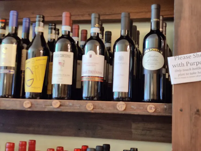 D.O.C. Wine Shop 3