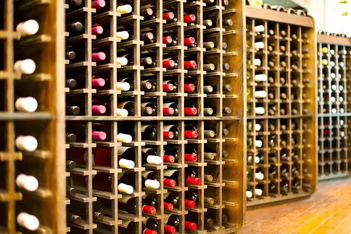 De Wine Spot 9