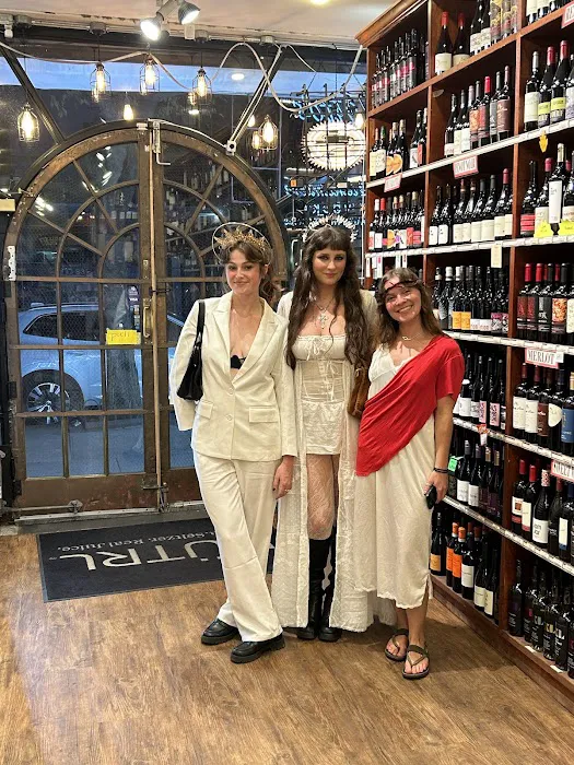 NEW FINE WINES & SPIRITS 4