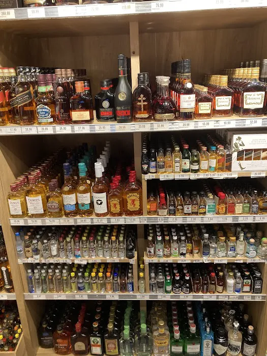 West 42nd Wine and Spirits 0